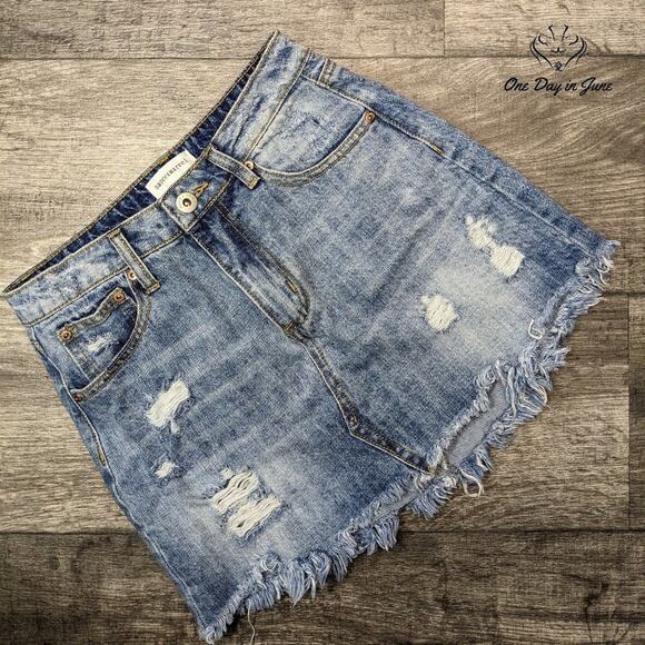 Dance & Marvel Juniors Distressed Hem Denim Skirt Size S - Picture 1 of 5